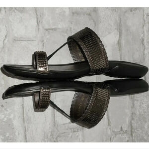 Stuart Weitzman Fancy  Free Pewter sandals SZ